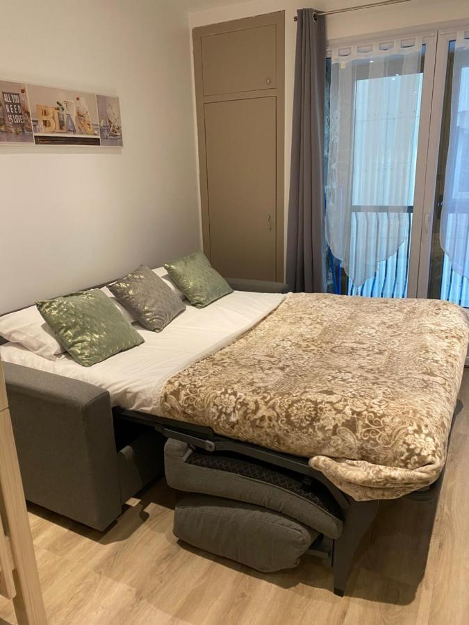 Prober_Consuegra Apartment Pas De La Casa Luaran gambar